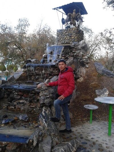  ,   Mustafa, 32 ,   ,   , c 