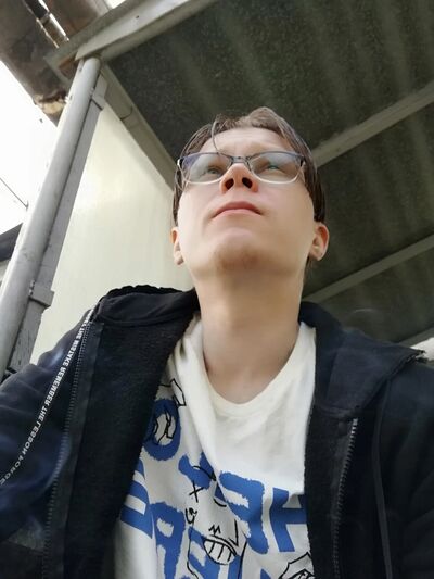  ,   Alex, 35 ,   ,   , c , 