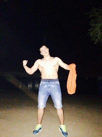  ,   Dmitro, 33 ,     , c 
