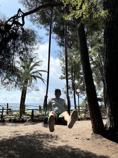  ,   Vitaly, 35 ,   c 