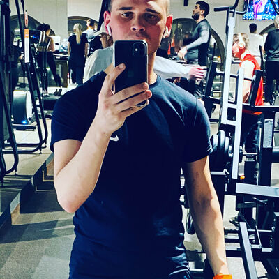  ,   Ivan, 33 ,   ,   