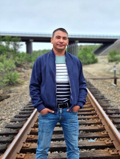  ,   Renat, 40 ,   ,   , c , 