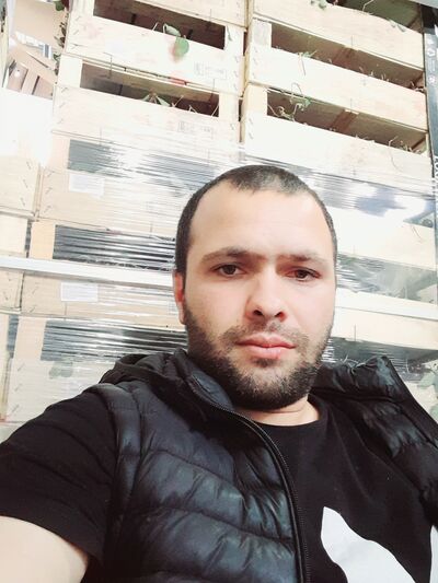  ,   Ismayil, 28 ,   ,   