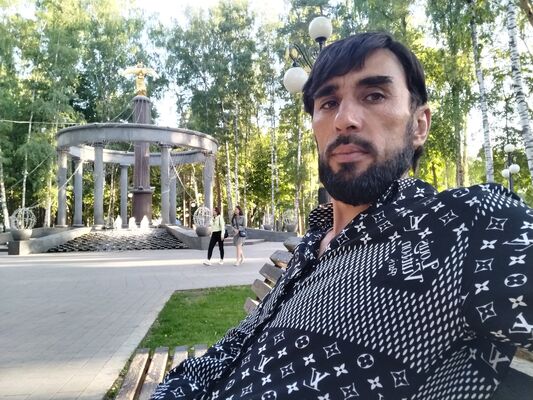 ,   Jonik, 37 ,   ,   