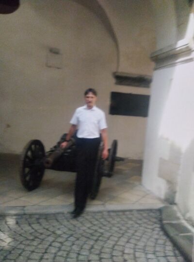  ,   Ahdrey, 48 ,   ,   , c , 