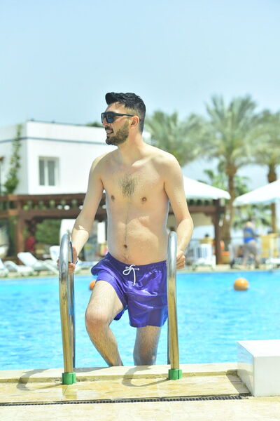  ,   Ali, 34 ,   ,   