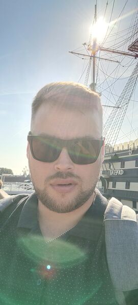  ,   Stas, 37 ,   ,   , c , 