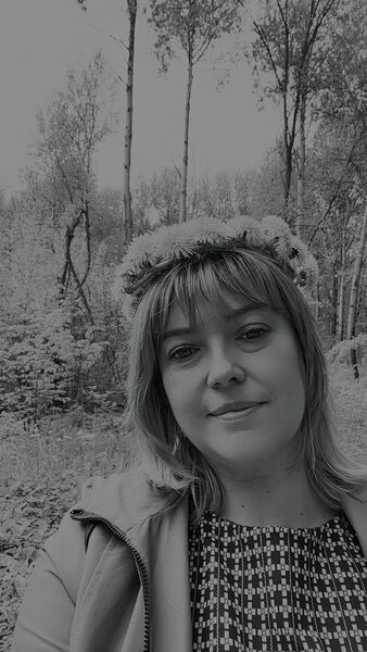  ,   Olga, 46 ,   ,   