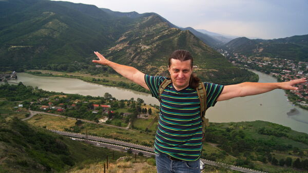  ,   Pavel, 48 ,   , 