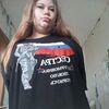  ,  Karina, 18