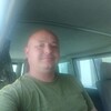  ,  Iwan, 33