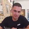  ,  Vitalii, 32