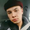  ,  Valentin, 25