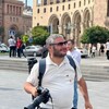  ,  Photograper, 44