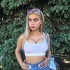  ,  Alenka, 25