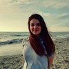  ,  Veronika, 25