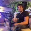  ,  Taron, 29