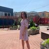  ,  Anya, 25