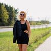  ,  Olga, 32
