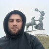  ,  Ali, 32