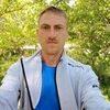 ,  Artem, 32
